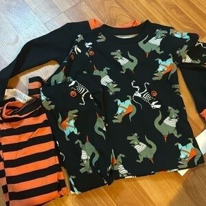 Carters 3T toddler Dino kids Halloween pj set NWT